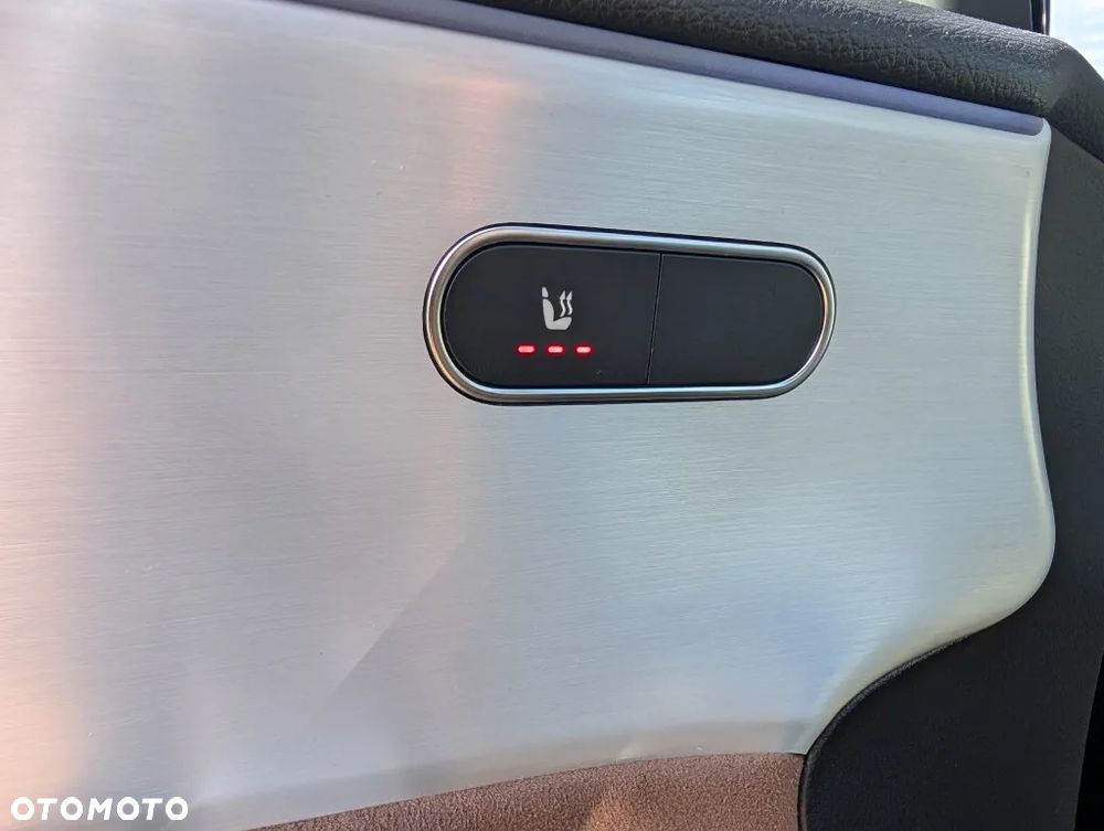 Mercedes-Benz Klasa A 200 AMG Line 7G-DCT - 11