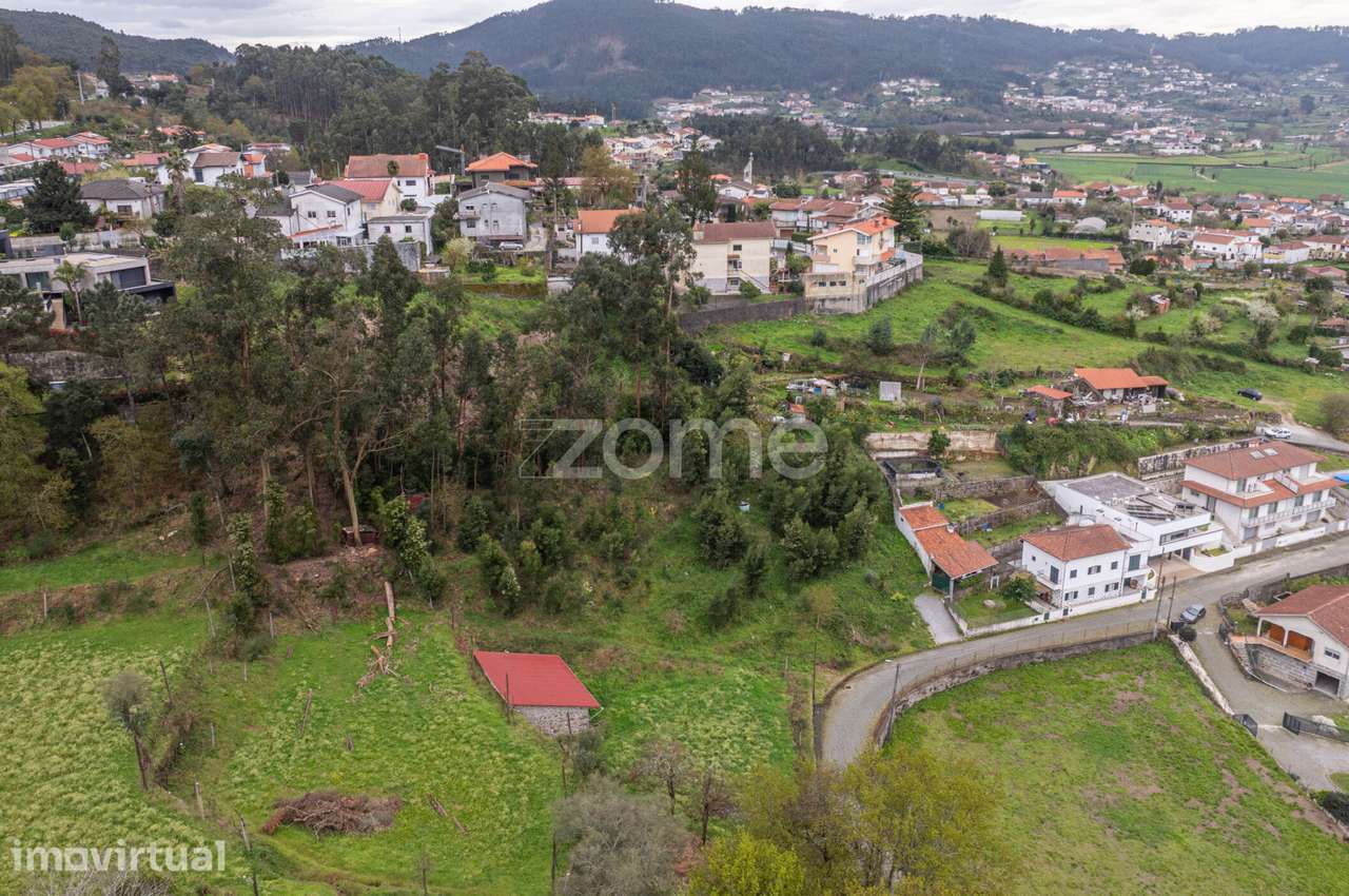 Terreno Urbanizável na Rua do Sá, Esporões - Grande imagem: 3/19