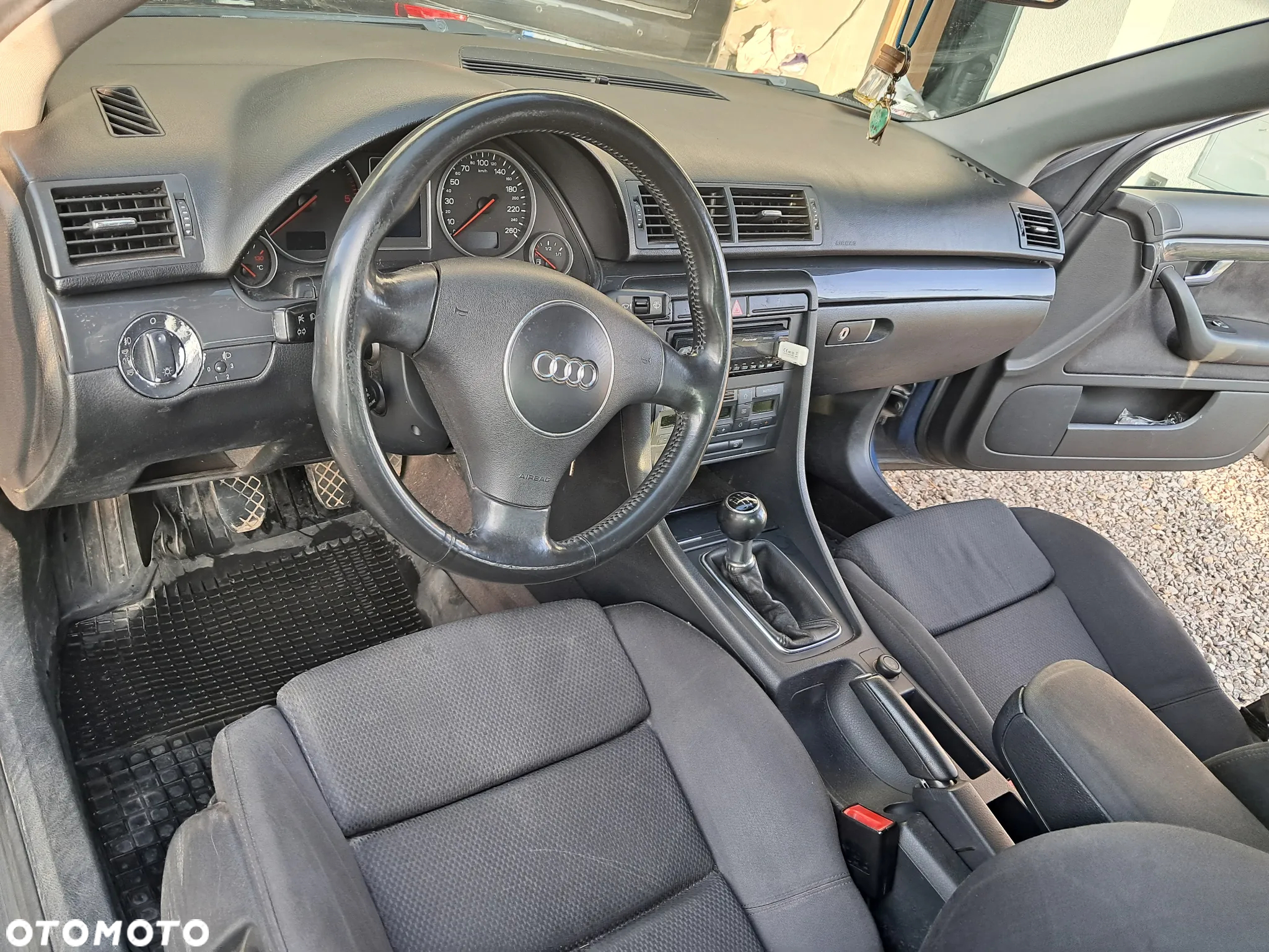 Audi A4 - 13