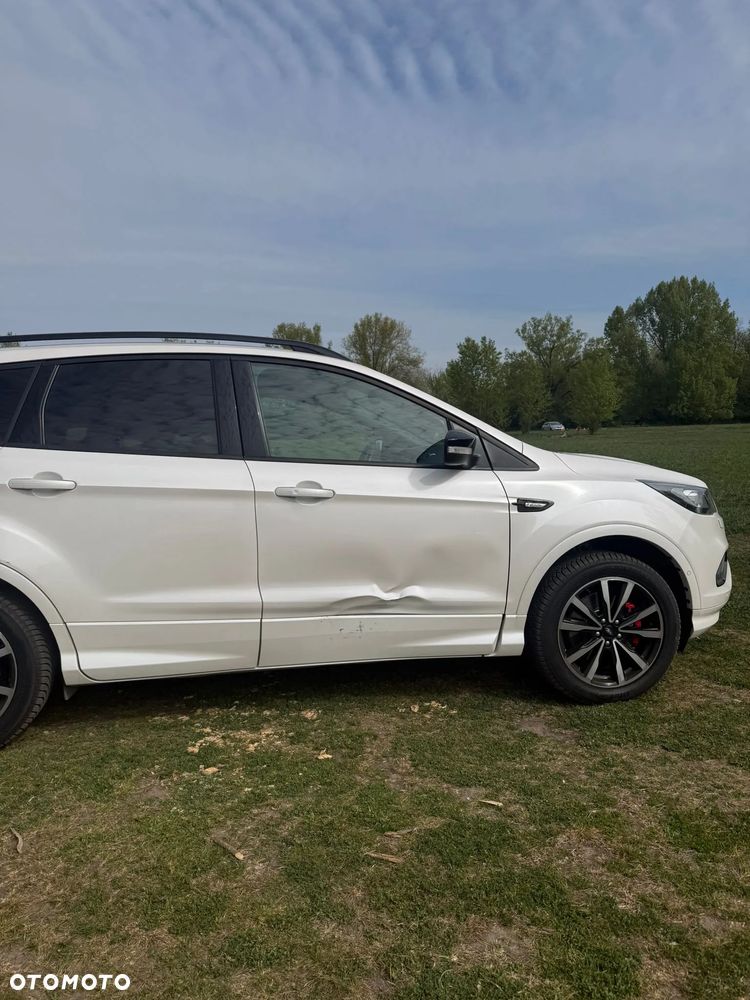 Ford Kuga 1.5 EcoBoost FWD ST-Line - 15