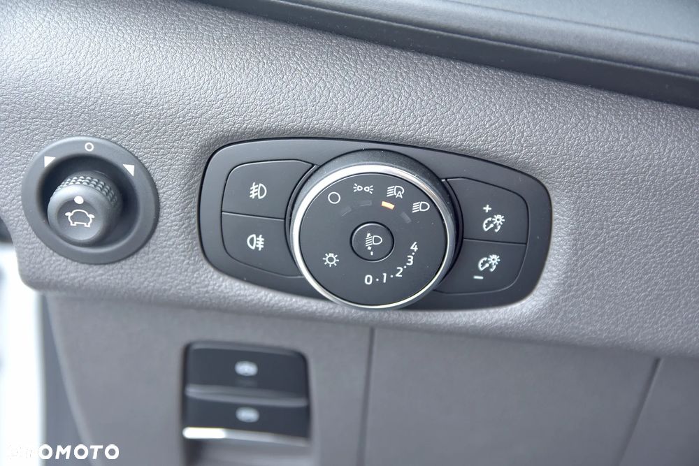 Ford Transit Furgo L3H2 2.0 130KM FWD M6 VAN TREND 350 - 18