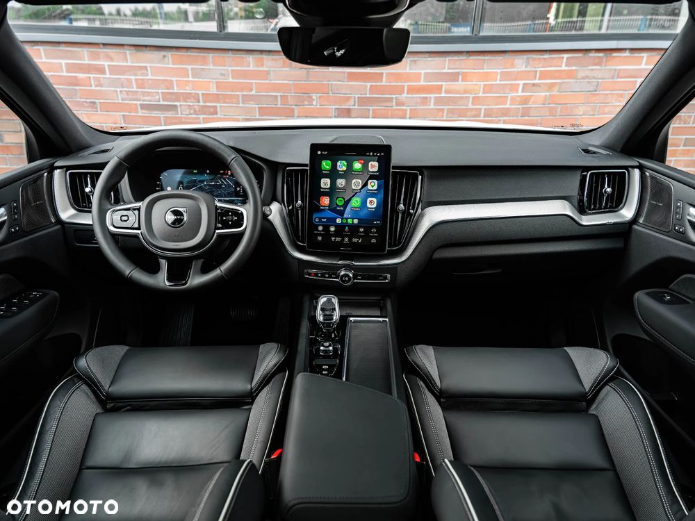 Volvo XC 60 B5 B AWD Plus Dark - 6