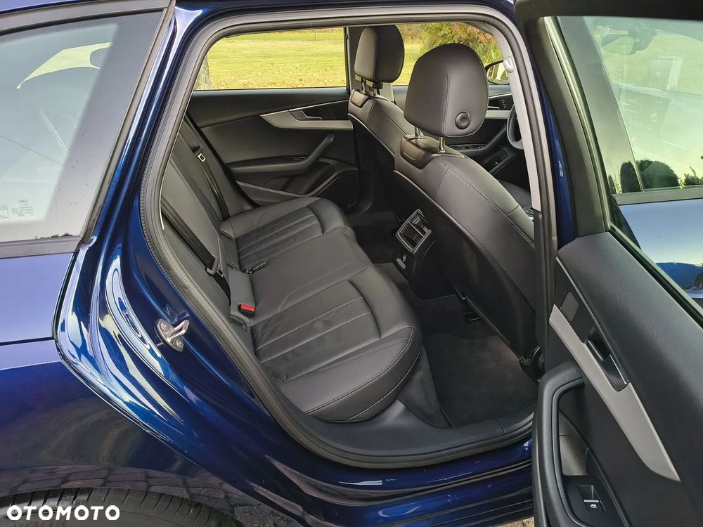 Audi A4 Avant 2.0 TDI ultra S tronic - 18