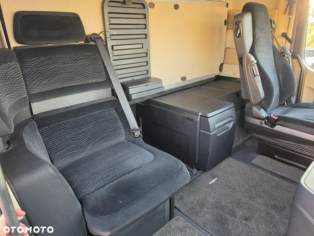 Mercedes-Benz Actros - 19