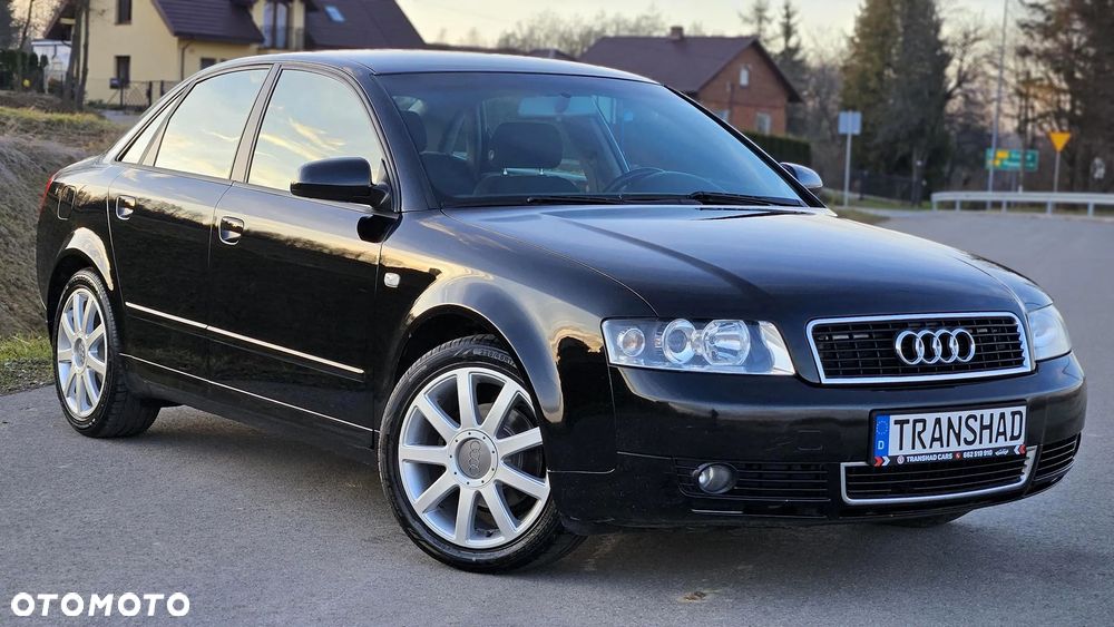 Audi A4 Limousine - 3