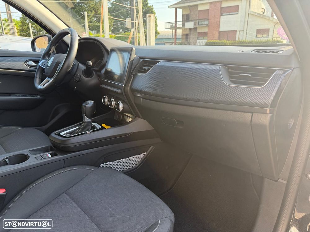 Renault Arkana 1.6 E-Tech Business - 17