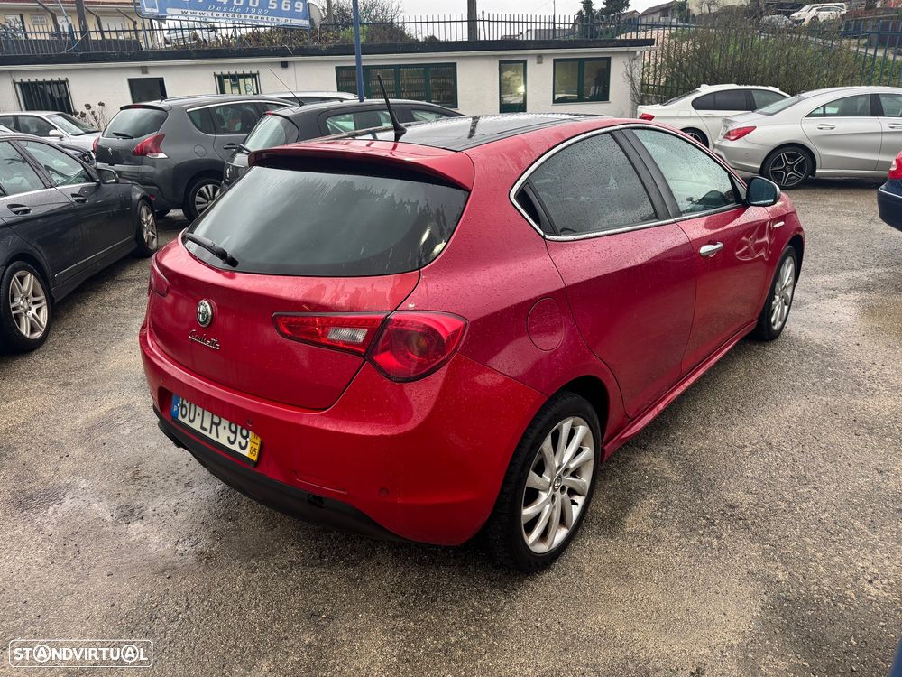 Alfa Romeo Giulietta 1.6 JTDM Distinctive - 21
