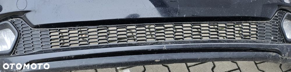 Kia Ceed II 2 grill kratka dolna zderzaka - 1