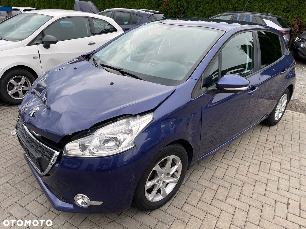 Peugeot 208 82 PureTech Style - 25
