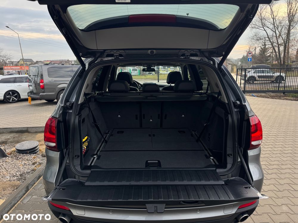BMW X5 xDrive35i Sport-Aut - 27