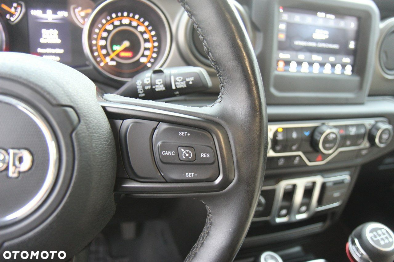Jeep Wrangler - 29