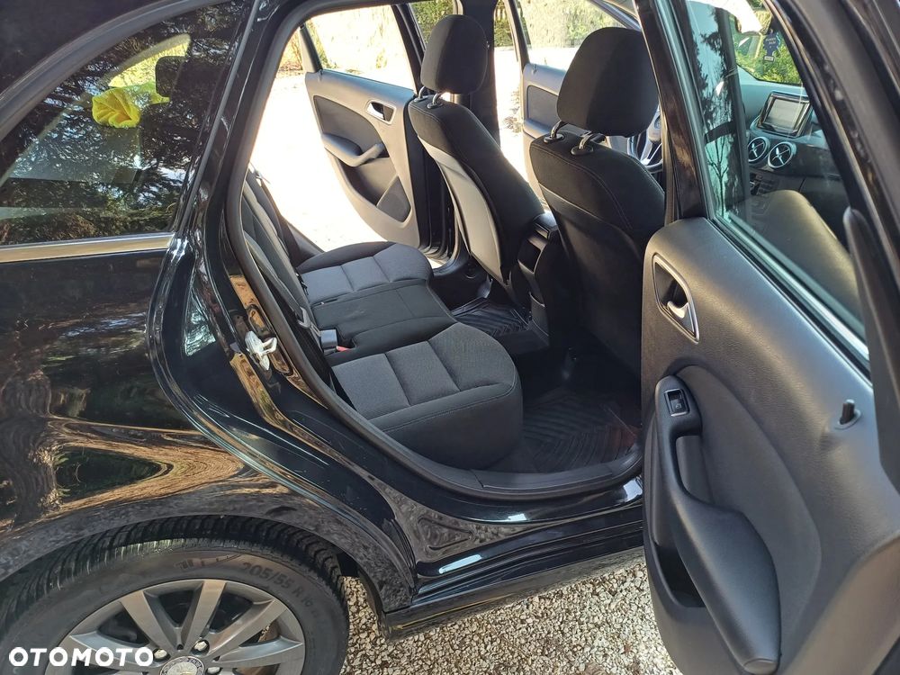 Mercedes-Benz Klasa B 180 CDI (BlueEFFICIENCY) 7G-DCT - 25
