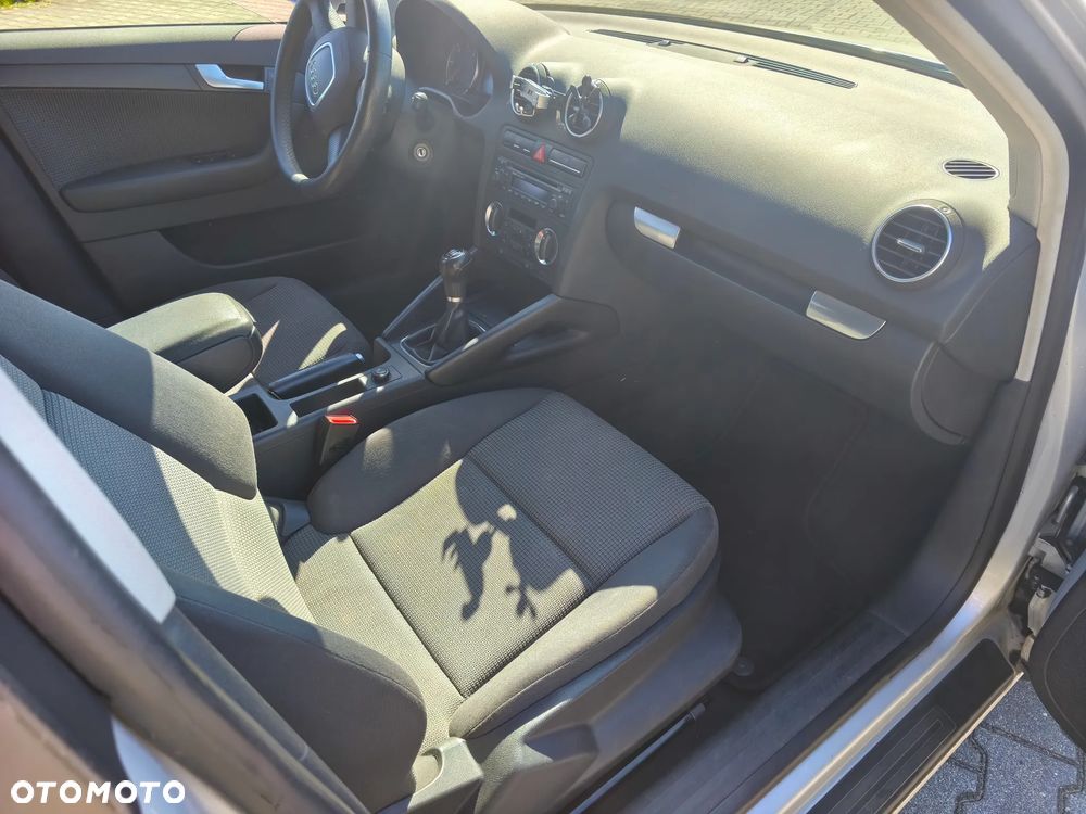 Audi A3 Sportback - 14