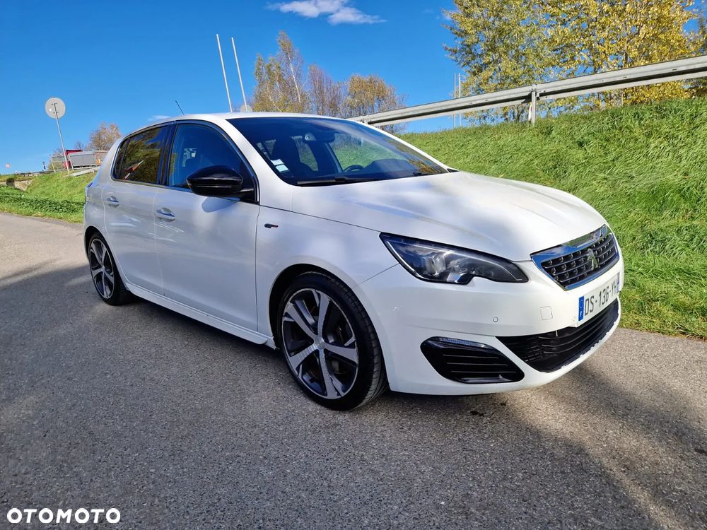 Peugeot 308 - 1