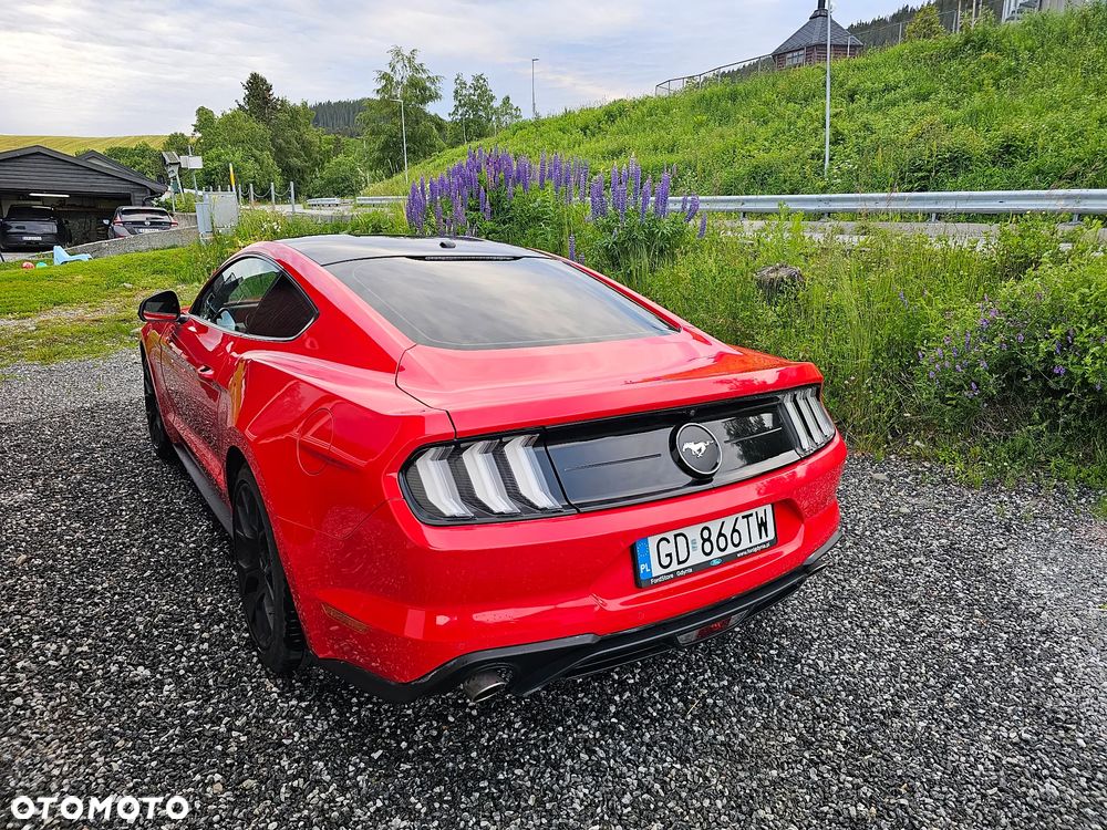 Ford Mustang 2.3 EcoBoost - 4