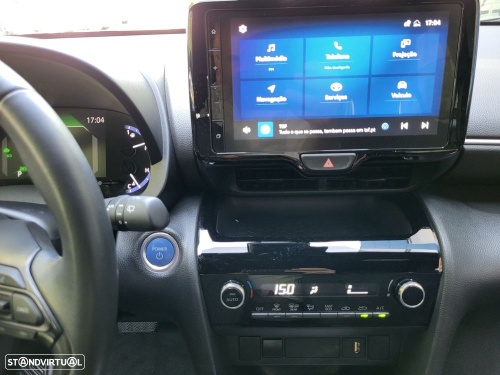 Toyota Yaris Cross - 12