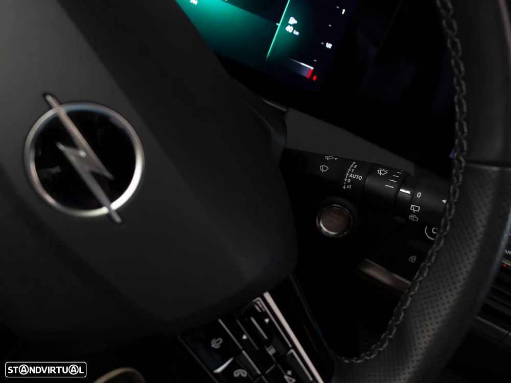 Opel Astra Sports Tourer 1.2 T GS - 29