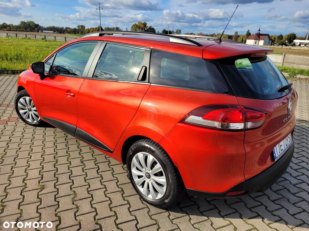 Renault Clio 1.2 16V 75 Collection - 9