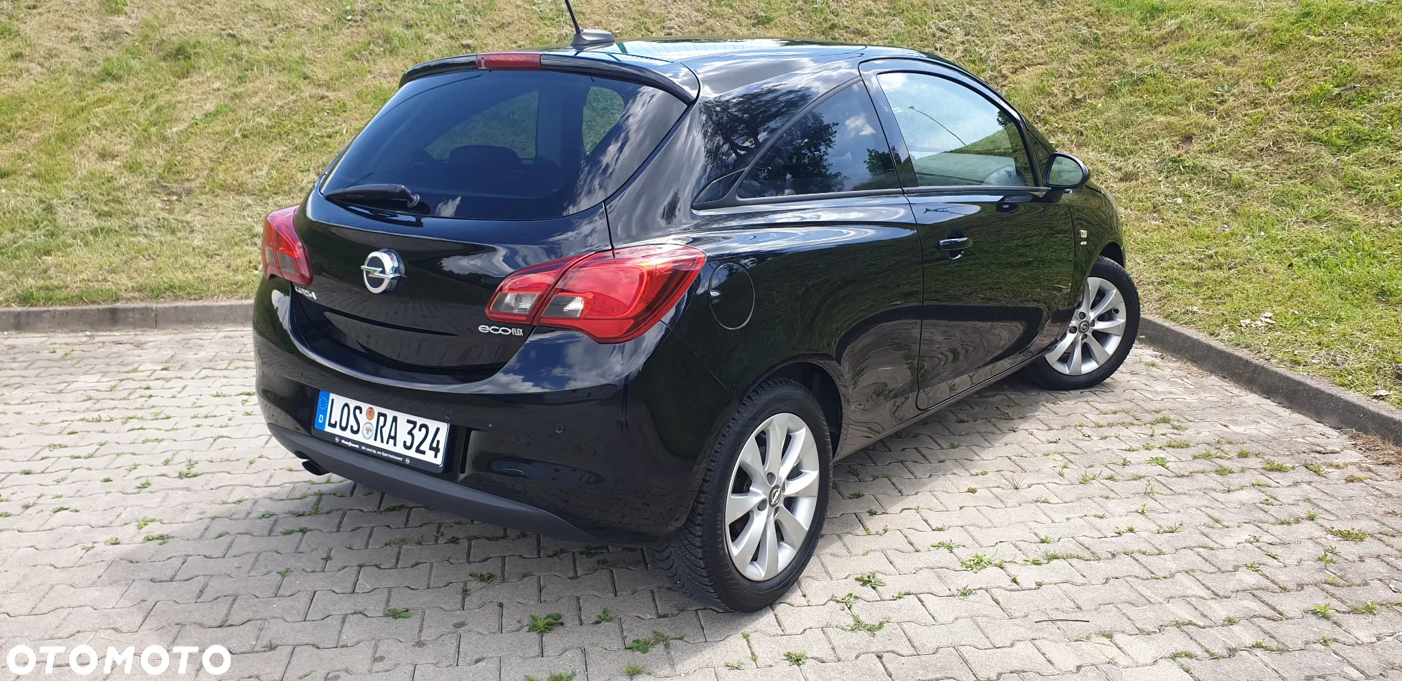 Opel Corsa 1.0 T Cosmo EcoFLEX S&S - 11