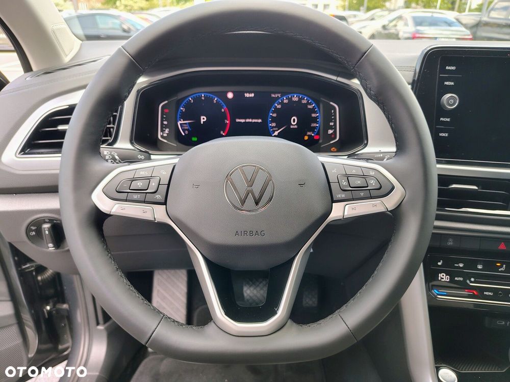 Volkswagen T-Roc - 12