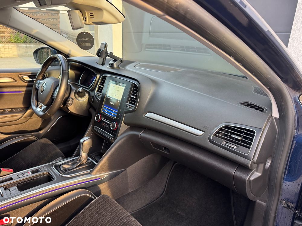 Renault Megane TCe 140 GPF EDC LIMITED - 21