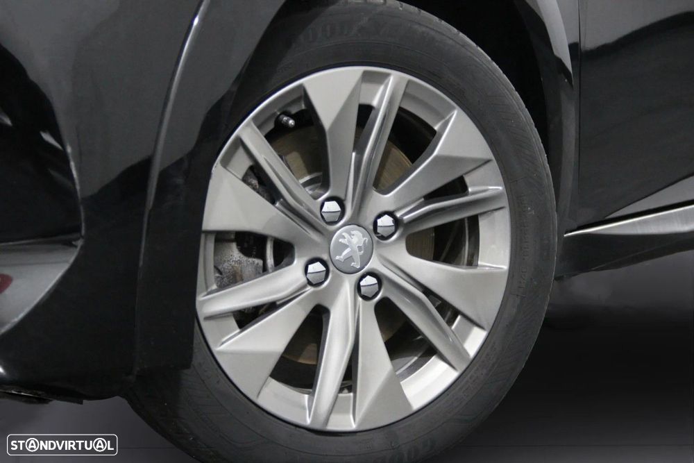 Peugeot e-208 50 kWh Style — fotografia 13