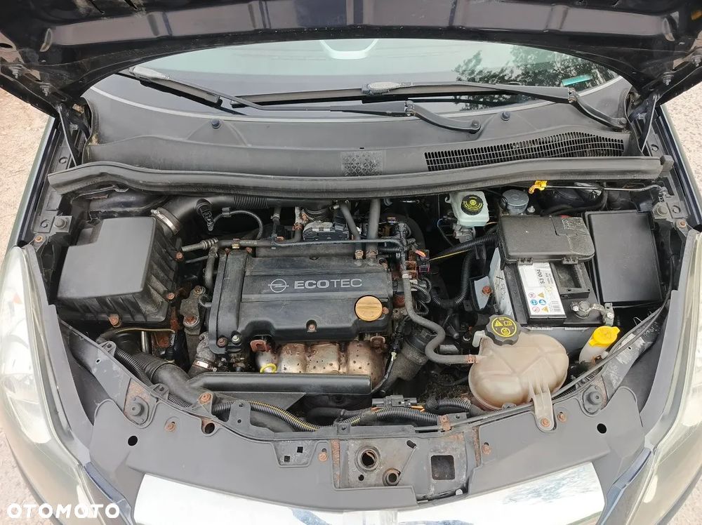 Opel Corsa 1.4 16V Enjoy - 22