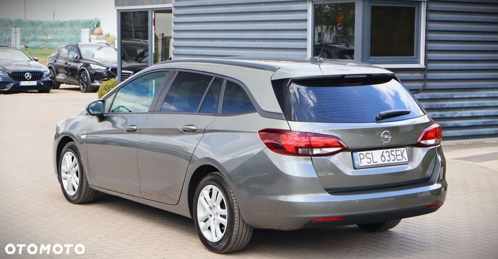 Opel Astra - 8