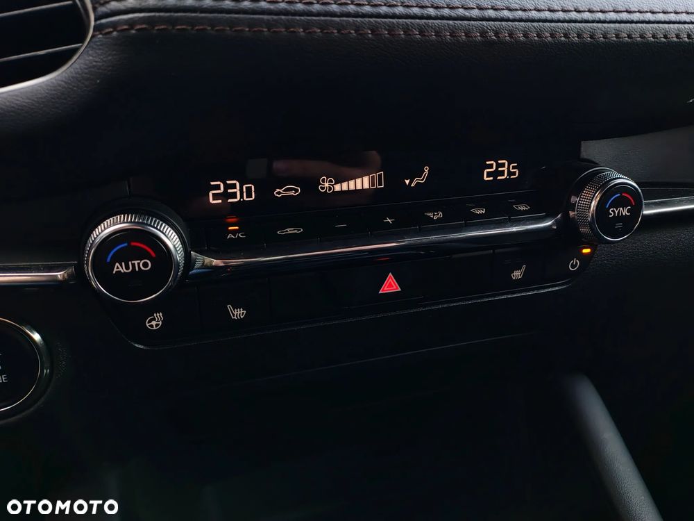Mazda 3 2.0 mHEV Centre-Line - 17