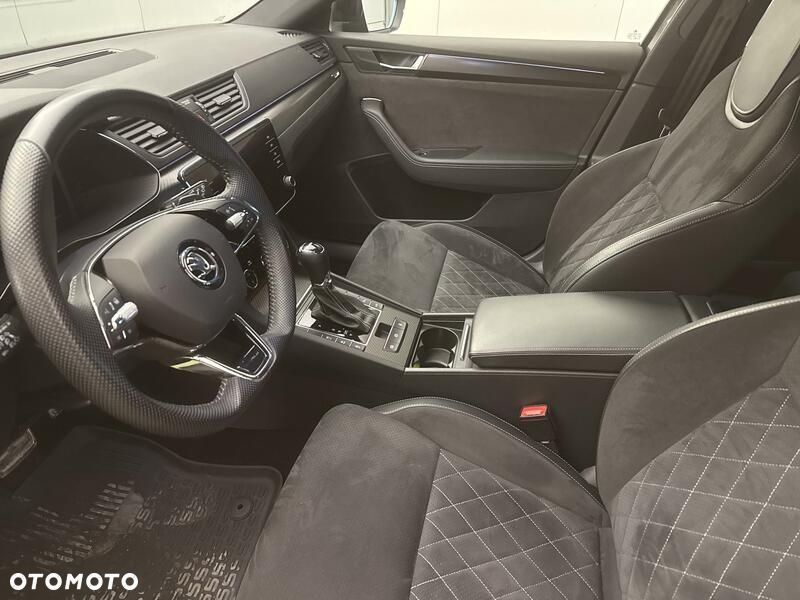 Skoda Superb 2.0 TSI Sportline DSG - 11