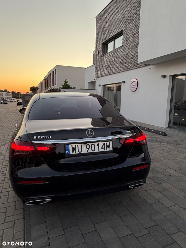 Mercedes-Benz Klasa E 220 d 4-Matic Avantgarde - 27
