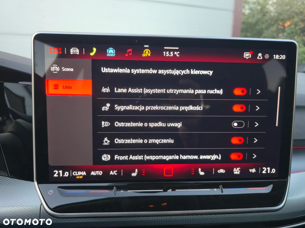 Volkswagen Golf Variant 1.5 eTSI OPF DSG Style - 28