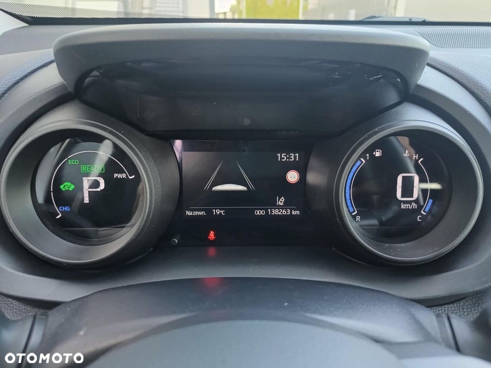 Toyota Yaris Cross Hybrid 1.5 Comfort - 24