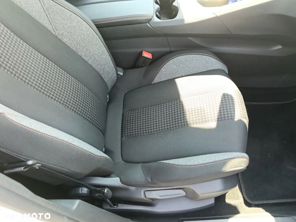Peugeot 3008 BlueHDi 130 Stop & Start EAT8 Active - 11