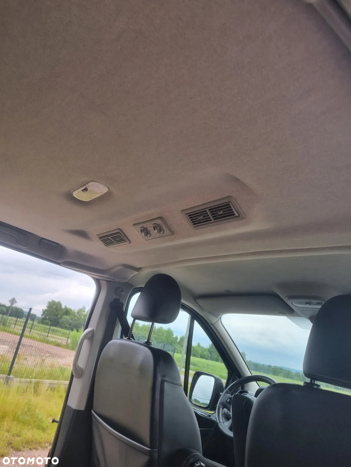 Opel Vivaro - 13