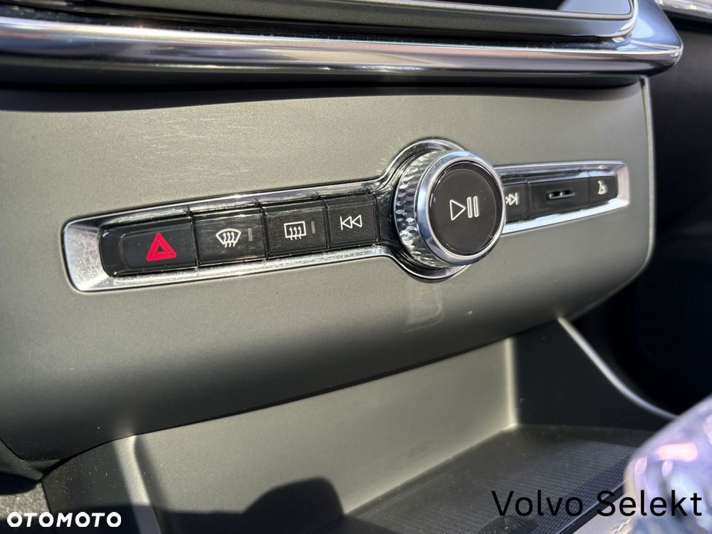 Volvo XC 90 - 20