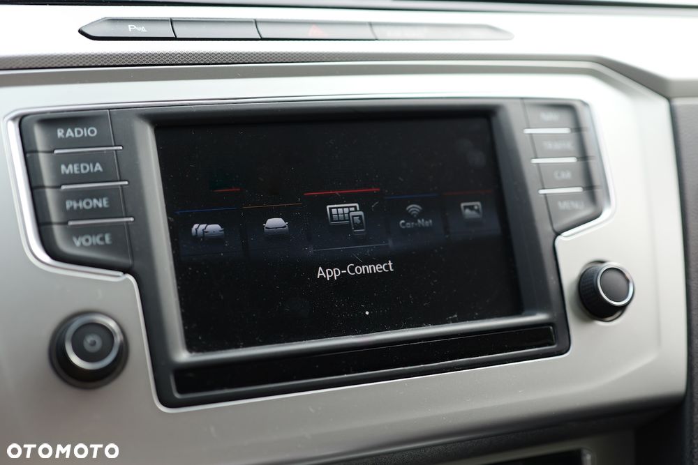 Volkswagen Passat 1.8 TSI BMT Comfortline DSG - 4
