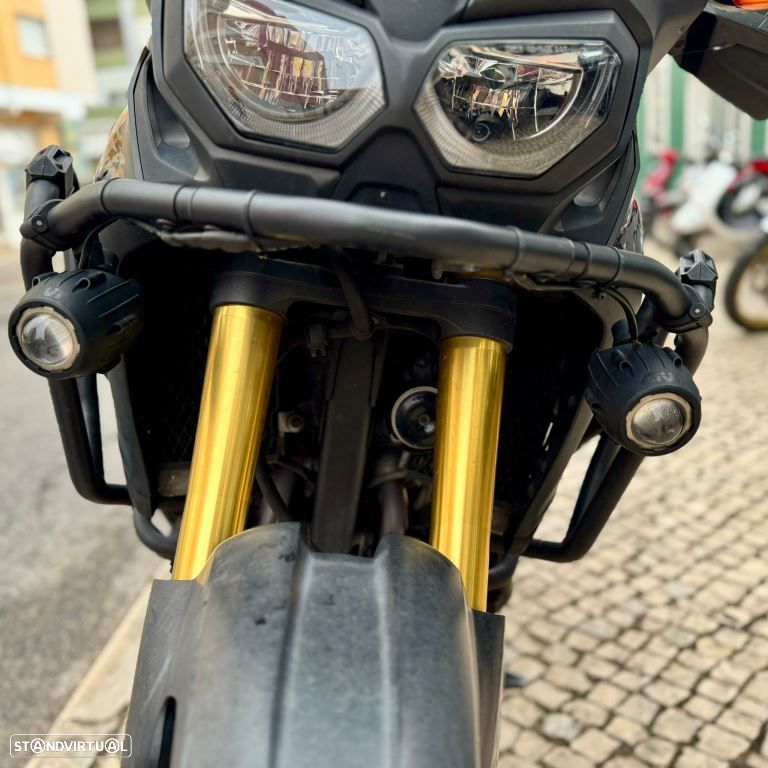 Honda Africa Twin CRF 1000 - 11