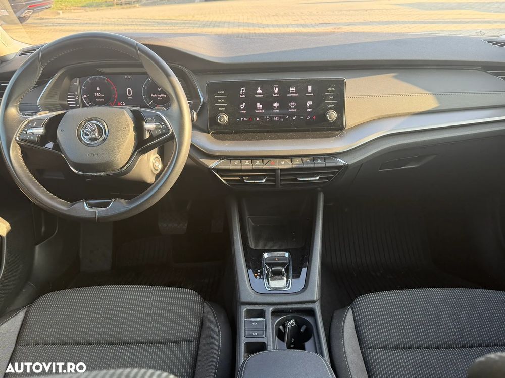 Skoda Octavia 2.0 TDI DSG Ambition - 9