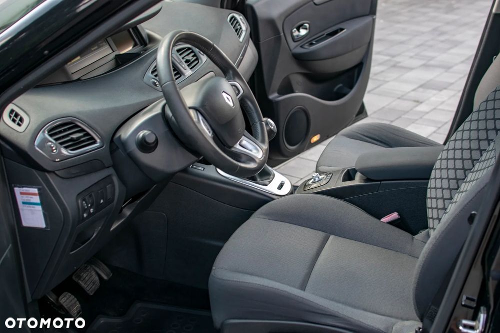 Renault Scenic - 6