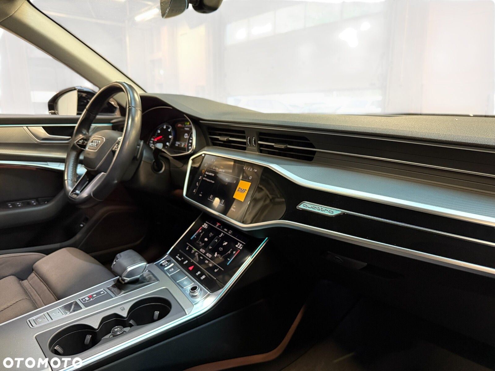 Audi A6 - 24