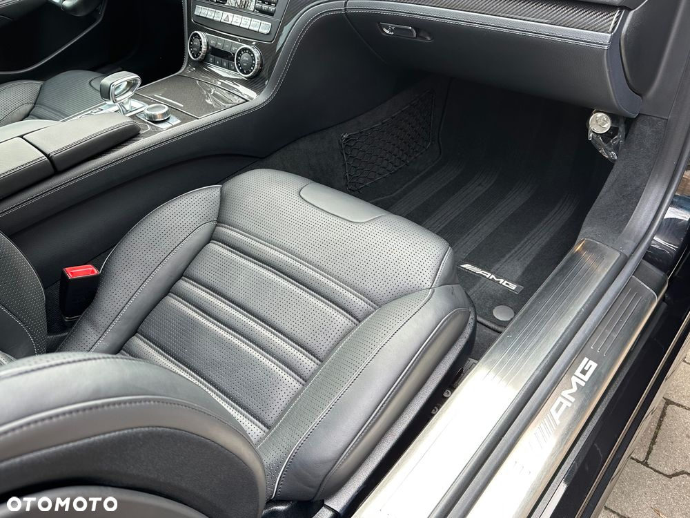Mercedes-Benz SL AMG 63 AMG Speedshift 7G-MCT - 31