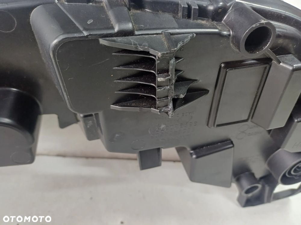 Lampa prawy przod lynk@co 01 full led EUROPA - 8