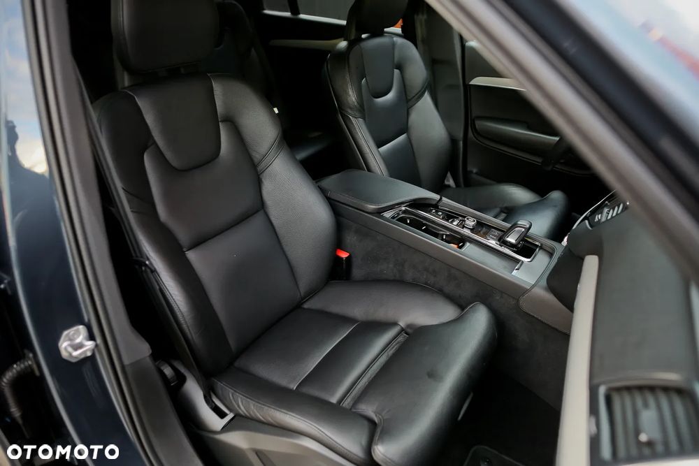 Volvo XC 90 B5 D AWD Geartronic Inscription - 27