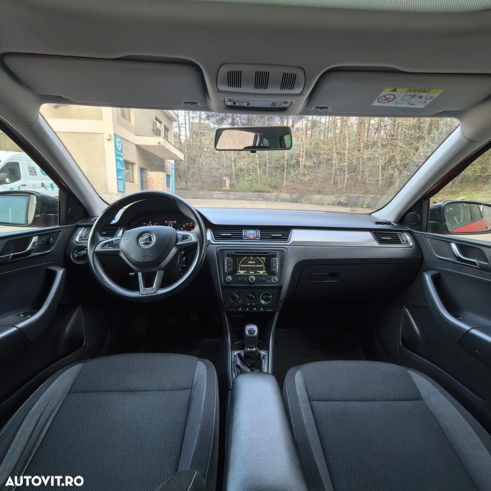 Skoda RAPID 1.2 TSI Style+ - 8