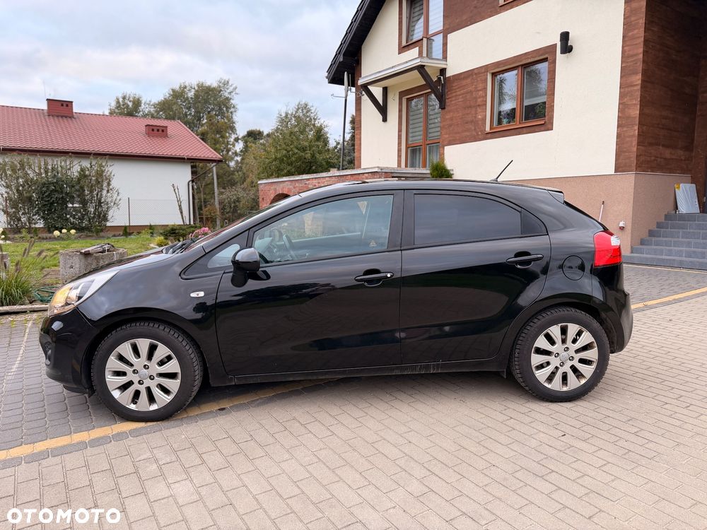 Kia Rio - 7