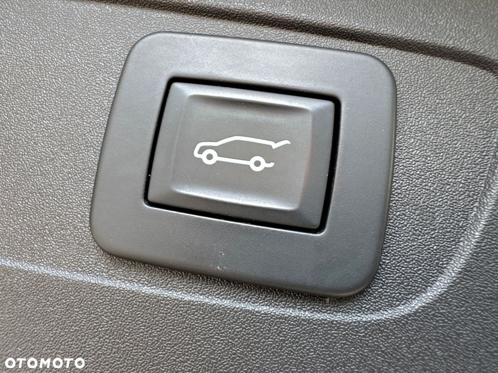 Opel Insignia 2.0 Automatik Business Innovation - 35