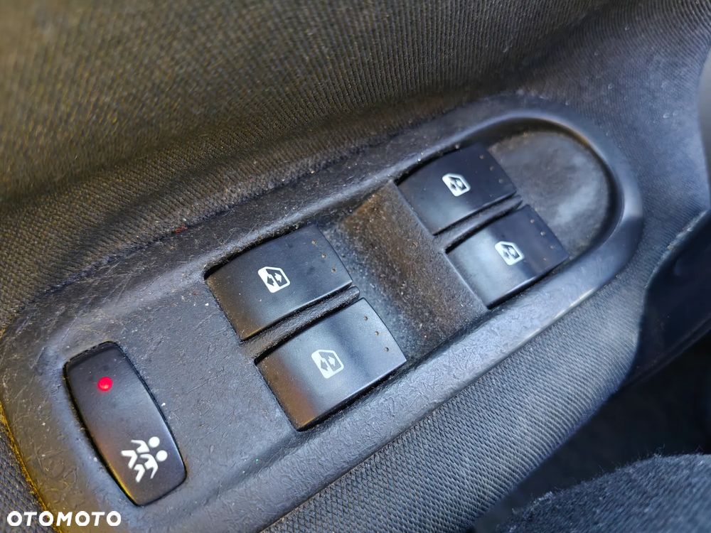 Renault Scenic 1.6 16V Expression - 22