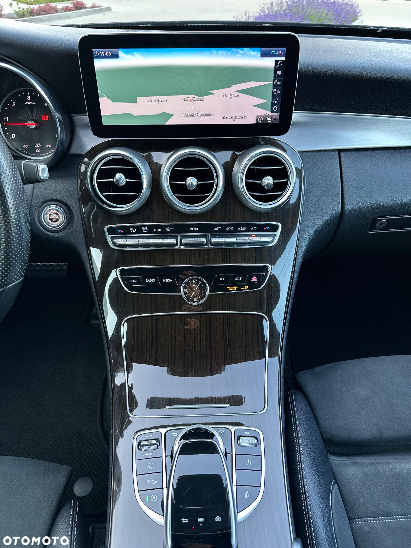 Mercedes-Benz Klasa C 300 d Coupe 9G-TRONIC AMG Line - 24