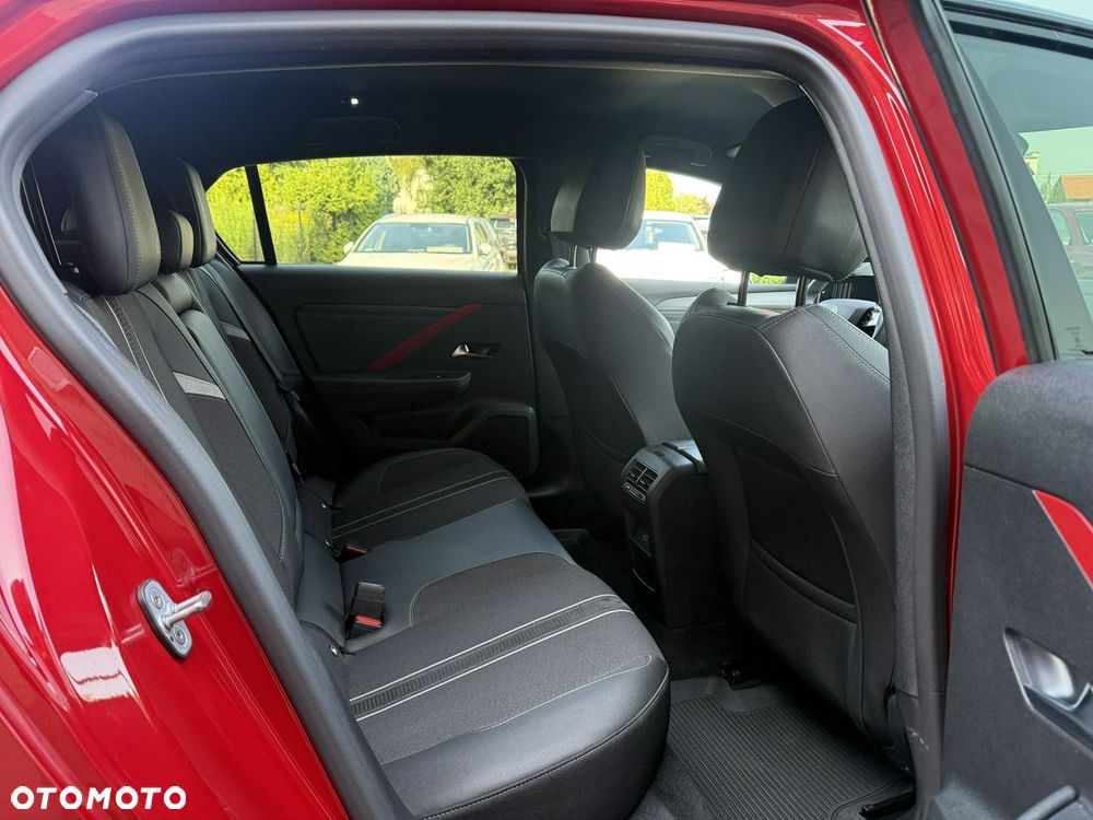 Opel Astra 1.6 T Plug-in Hybrid GS Line - 30